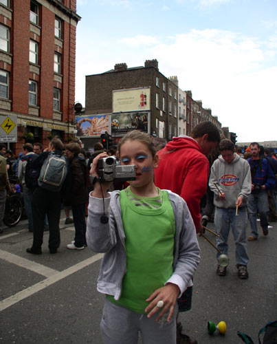 kids keen to play with video camera and camcorder - indymedia juniors :-)