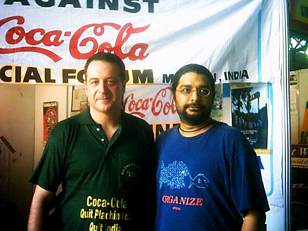 Quit India supporters Mark Thomas & Amit (global resistance)